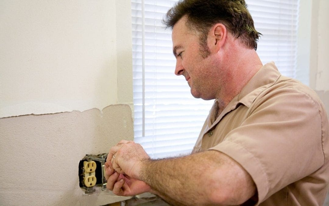 6 Common Signs of an Electrical Problem in the Home